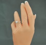 0.17 Karat Tektaş Pırlanta Yüzük