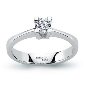 0.31 Ct E Renk Tektaş Yüzük HRD Sertifikalı