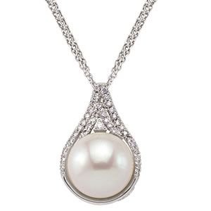 0.28 Karat İnci Set Pırlantalı İnci Kolye