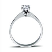 0.27 Karat E Renk Tektaş Pırlanta Yüzük Uluslararası Sertifikalı