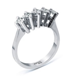 0.35 Karat F Renk Beştaş Pırlanta Yüzük