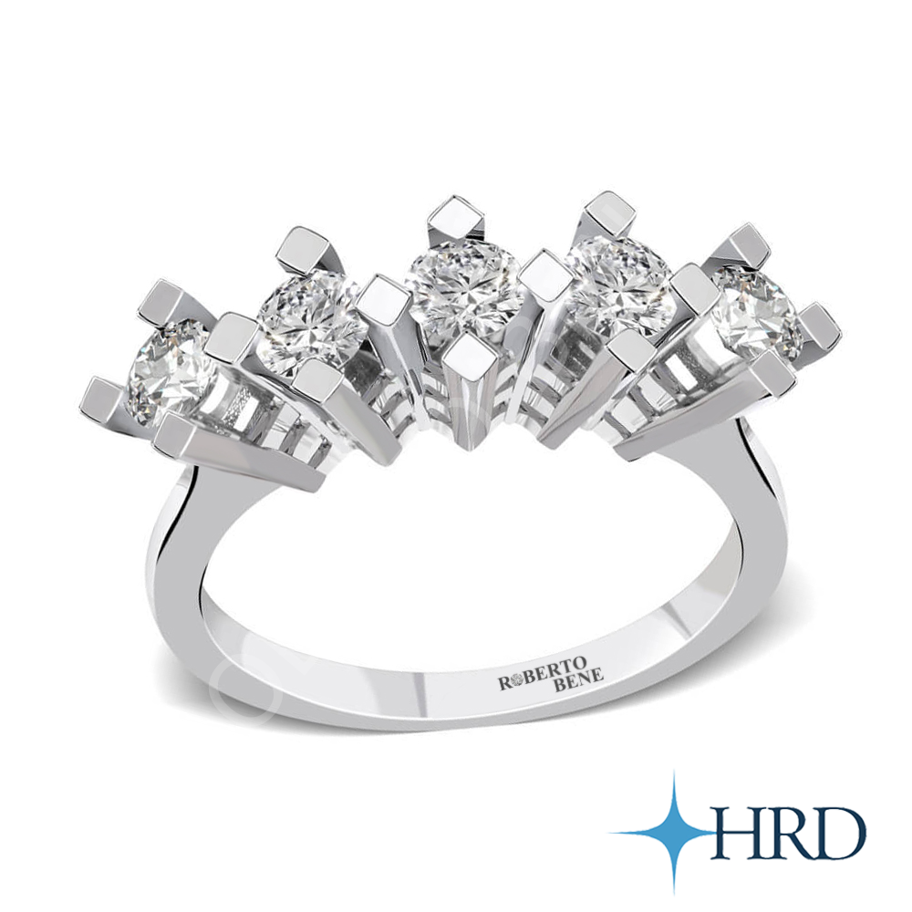 0.90 Karat HRD Mücevher Sertifikalı Beştaş Pırlanta Yüzük