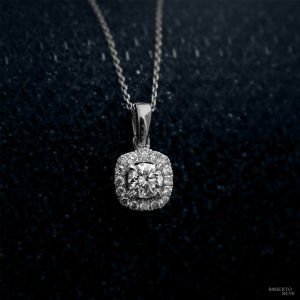 0.29 Karat Vierkant Model Pırlanta Kolye | Roberto Bene