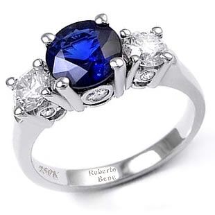 1.06 Karat Safir Taşlı Tria Pırlanta Yüzük