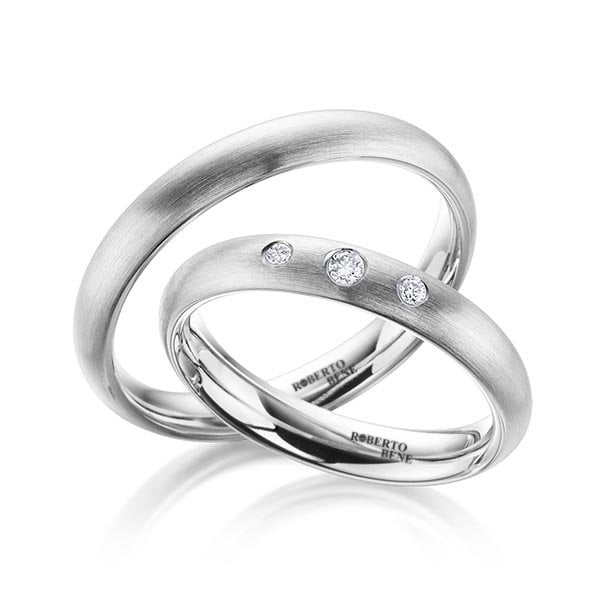 3 Taş Romantik Altın Alyans Modelleri Pırlanta Taşlı