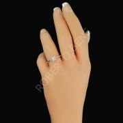 0.30 Karat H Renk VS2 Berraklık Tektaş Yüzük by Mila Dizayn