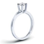 0.55 Karat G Renk SI Berraklık GIA Sertifikalı  Tektaş Pırlanta Yüzük